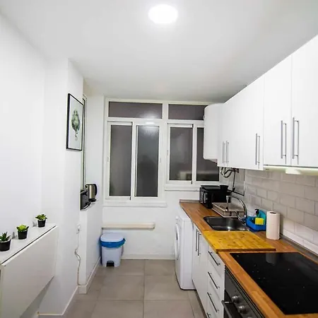 Apartamento Heroes De Sostoa Malaga Exterior photo